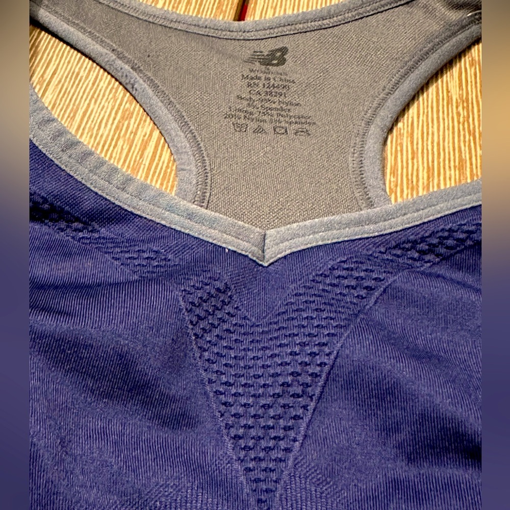 New Balance Size S~Woman Sports Bra Blue & Gray Racerback Stretchy Lined Keyhole - Picture 3 of 4